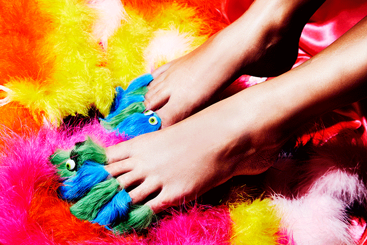 Amy-Lombard-Nails-Pt2-photography-itsnicethat-5